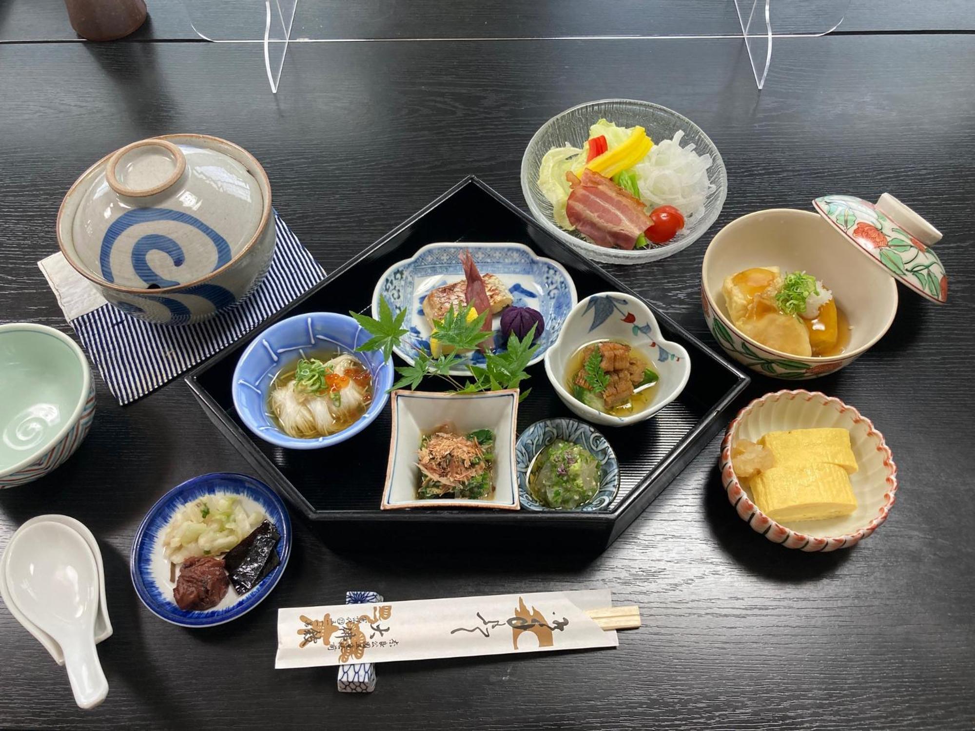 료칸 다이부쓰칸 나라 외부 사진
